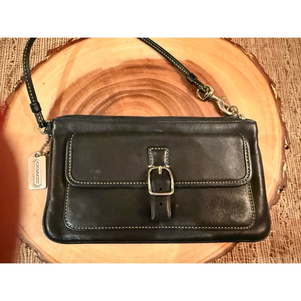 COACH Bleecker Black Leather Vintage Clutch Wristlet Wallet Purse